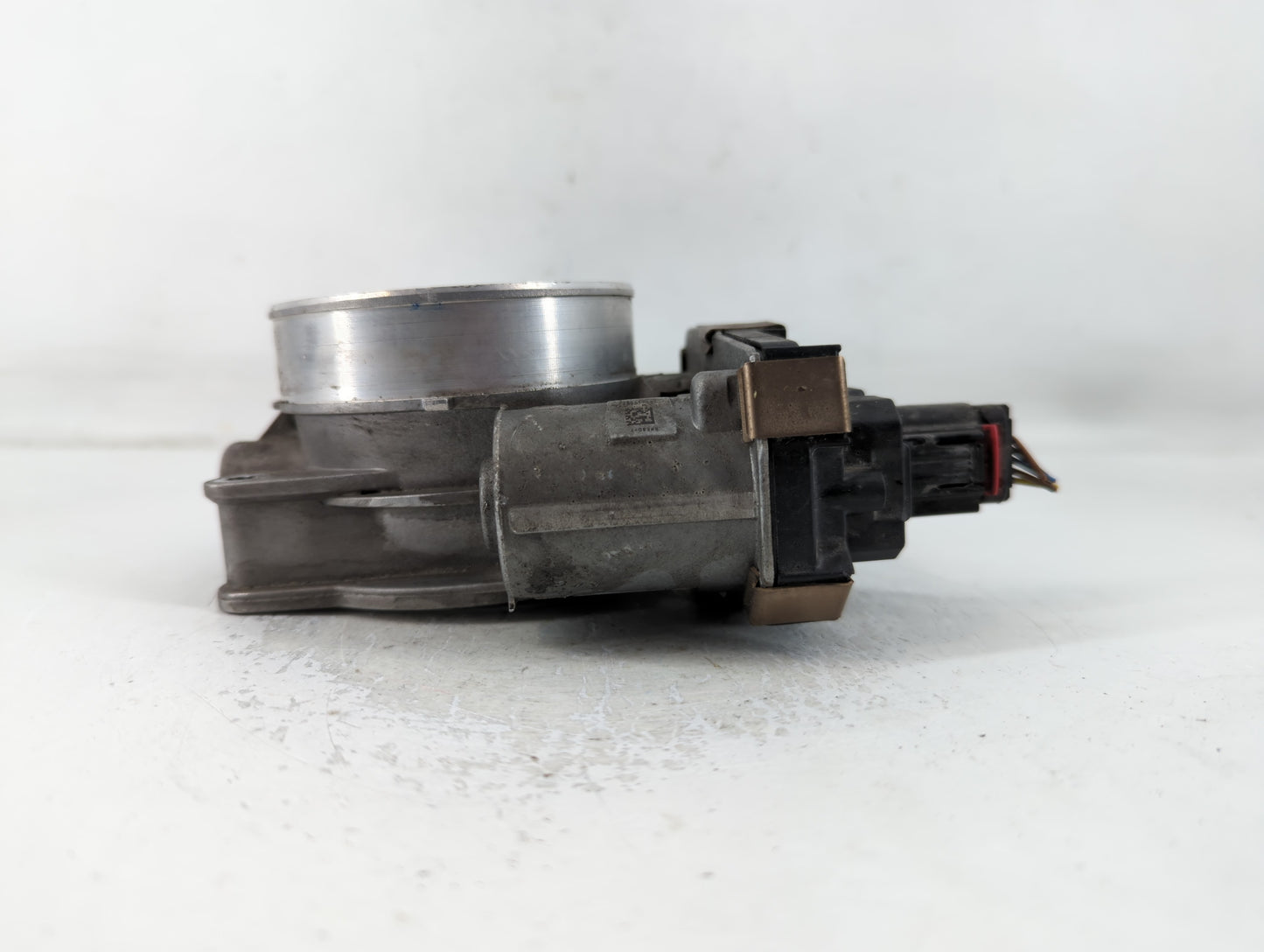 2014-2022 Gmc Sierra 1500 Throttle Body P/N:12617792 Fits Fits 2014 2015 2016 2017 2018 2019 2020 2021 2022 OEM Used Auto Pa