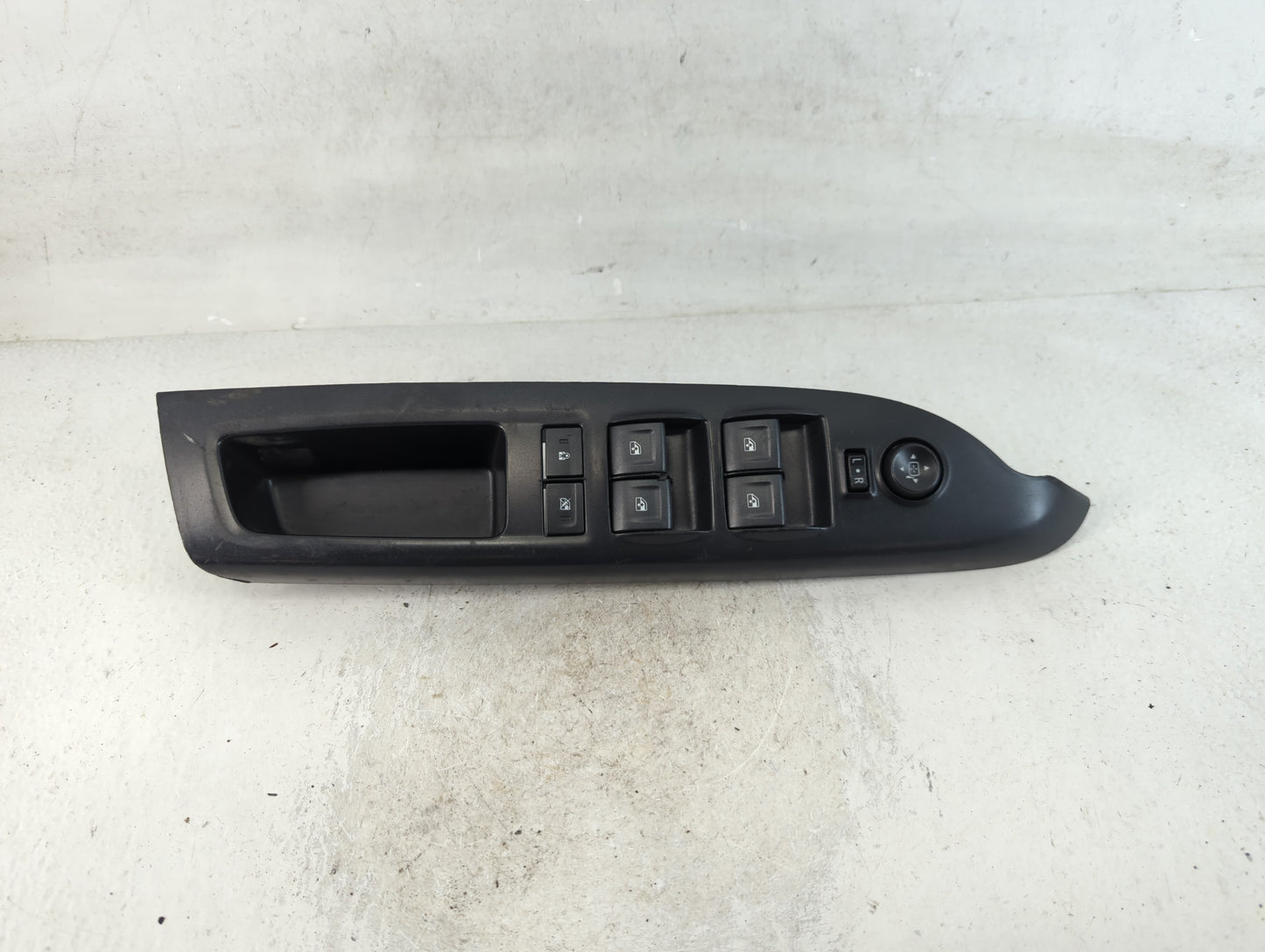 2014-2019 Gmc Sierra 1500 Master Power Window Switch Replacement Driver Side Left P/N:23427098 Fits OEM Used Auto Parts - Oe
