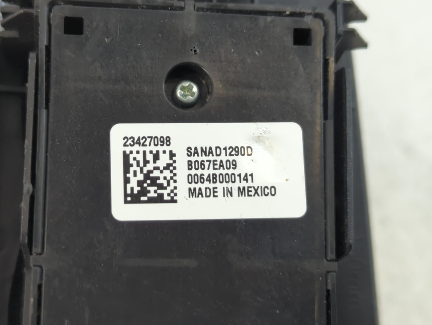 2014-2019 Gmc Sierra 1500 Master Power Window Switch Replacement Driver Side Left P/N:23427098 Fits OEM Used Auto Parts - Oe