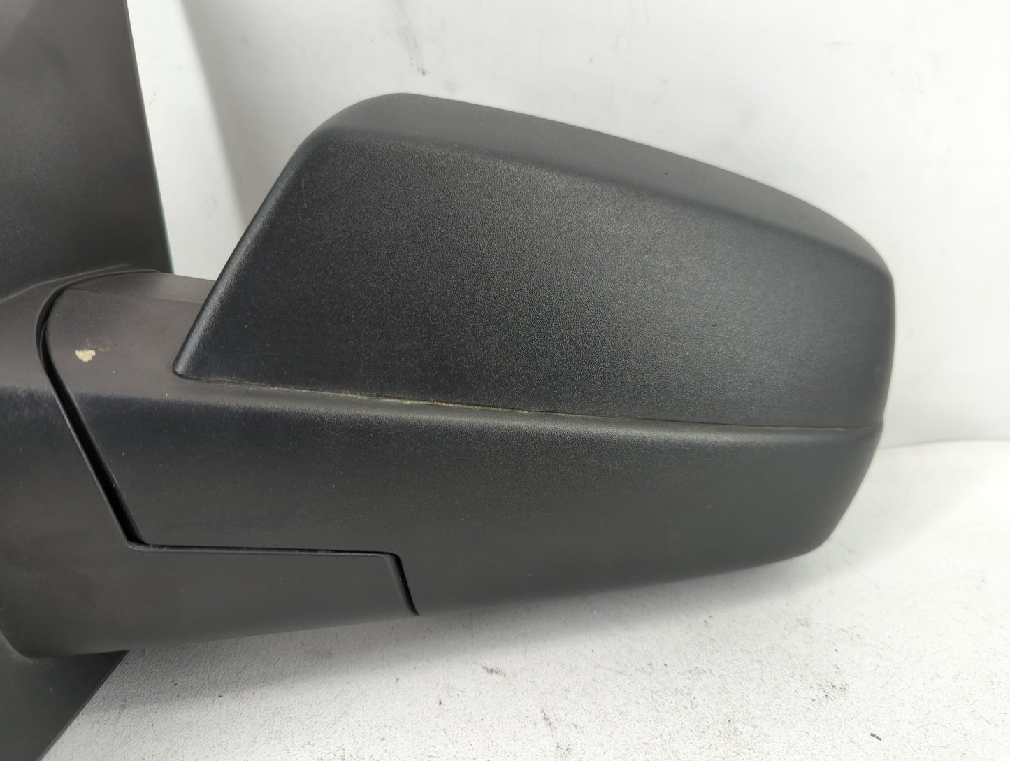 2014-2019 Gmc Sierra 1500 Driver Side View Mirror - Left Door Mirror OEM Used - Oemusedautoparts1.com