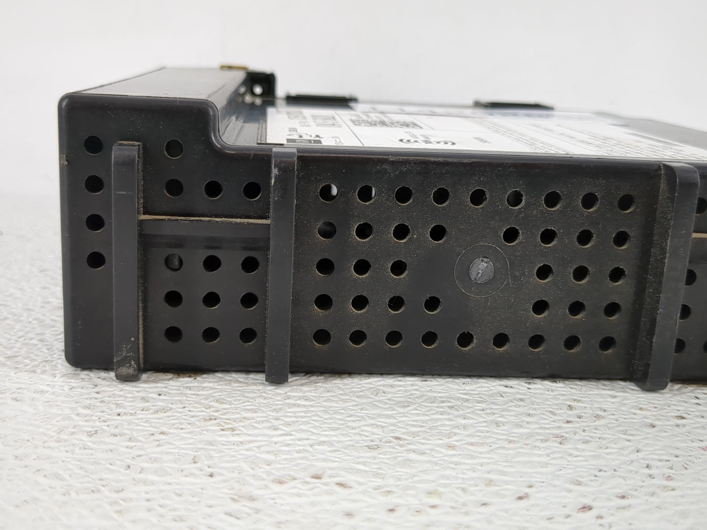 2015 Gmc Sierra 2500 Radio AM FM Cd Player Receiver Replacement P/N:13596607 Fits Fits 2013 2014 OEM Used Auto Parts - Oemus