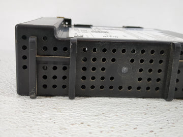 2015 Gmc Sierra 2500 Radio AM FM Cd Player Receiver Replacement P/N:13596607 Fits Fits 2013 2014 OEM Used Auto Parts