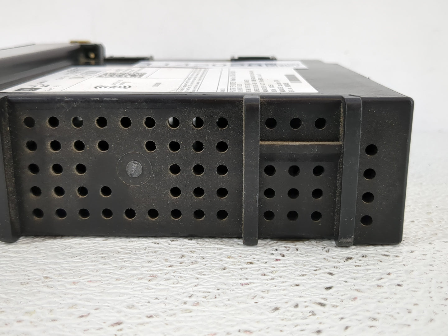 2015 Gmc Sierra 2500 Radio AM FM Cd Player Receiver Replacement P/N:13596607 Fits Fits 2013 2014 OEM Used Auto Parts - Oemus