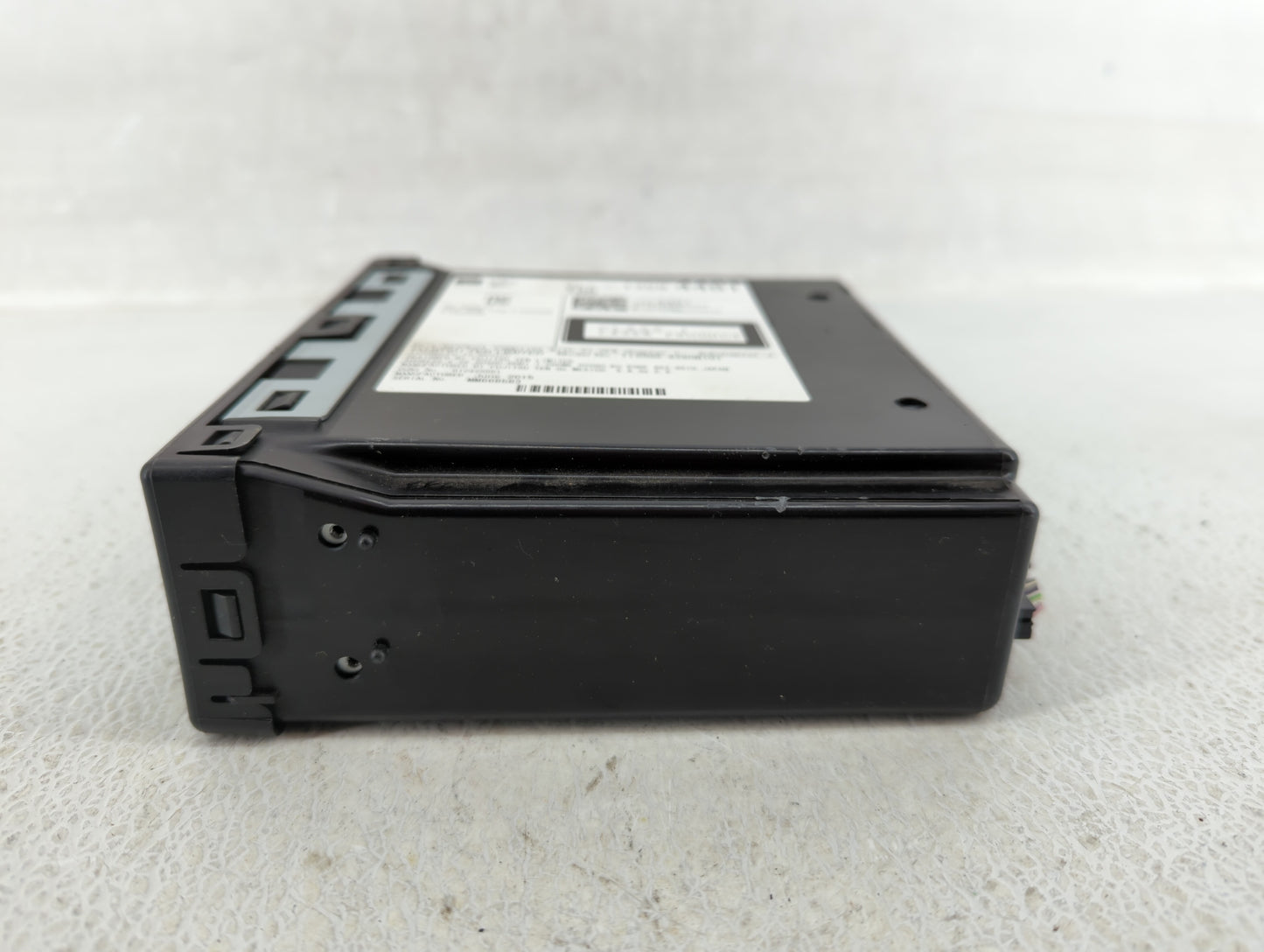 2015-2019 Gmc Sierra 2500 Radio AM FM Cd Player Receiver Replacement P/N:13594481 Fits Fits 2015 2016 2017 2018 2019 2020 OE