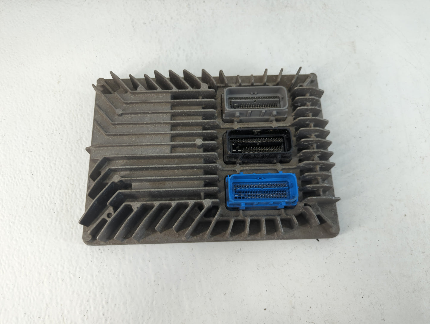 2013-2016 Gmc Terrain PCM Engine Control Computer ECU ECM PCU OEM P/N:12651807 Fits Fits 2013 2014 2015 2016 OEM Used Auto P