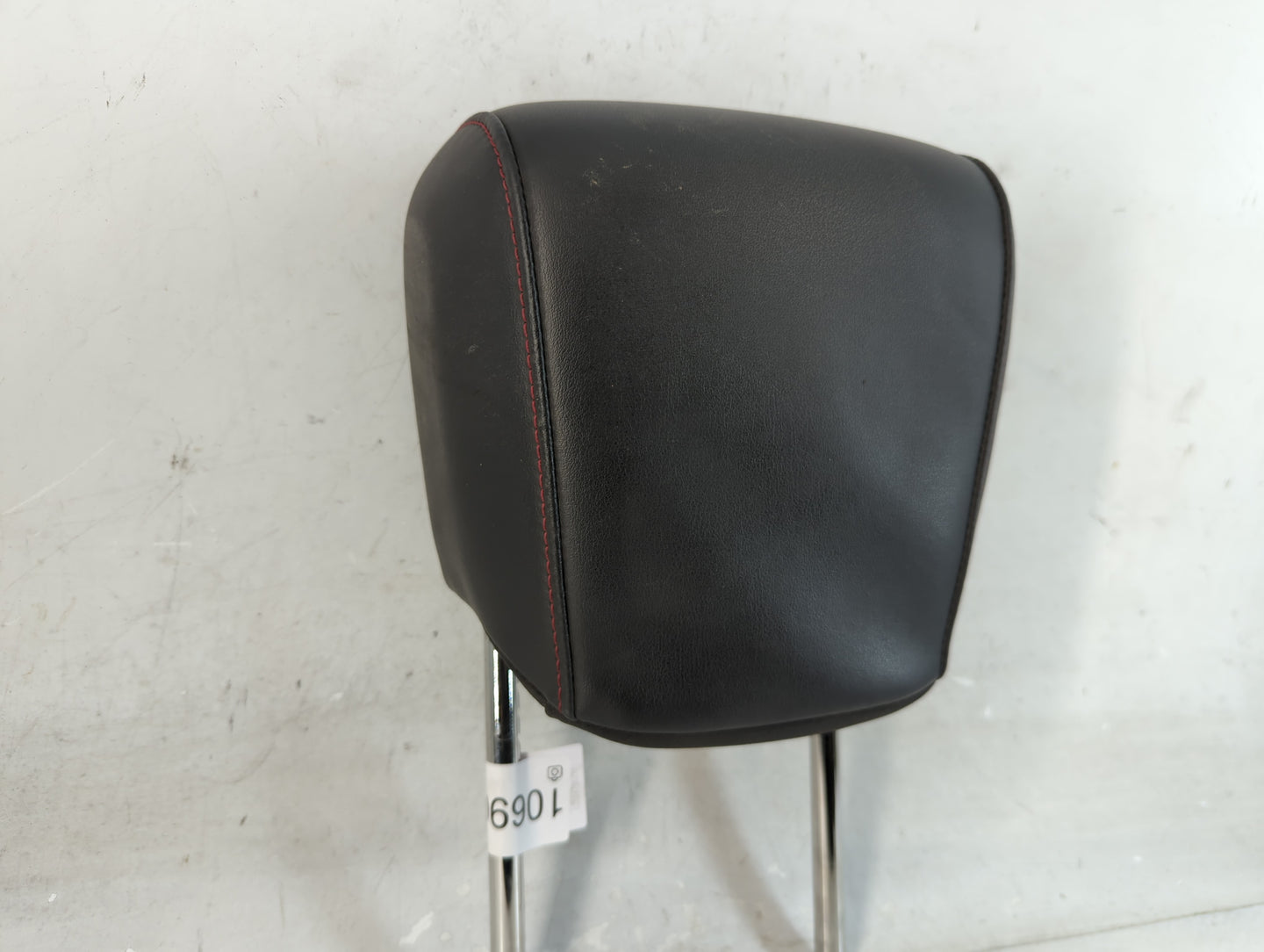 2014-2017 Gmc Terrain Headrest Head Rest Front Driver Passenger Seat Fits Fits 2014 2015 2016 2017 OEM Used Auto Parts - Oem