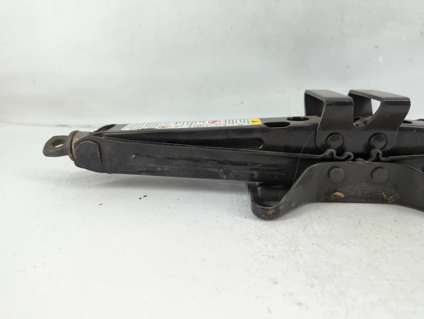 2015 Gmc Terrain Spare Scissor Car Jack - Oemusedautoparts1.com