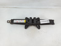 2015 Gmc Terrain Spare Scissor Car Jack - Oemusedautoparts1.com