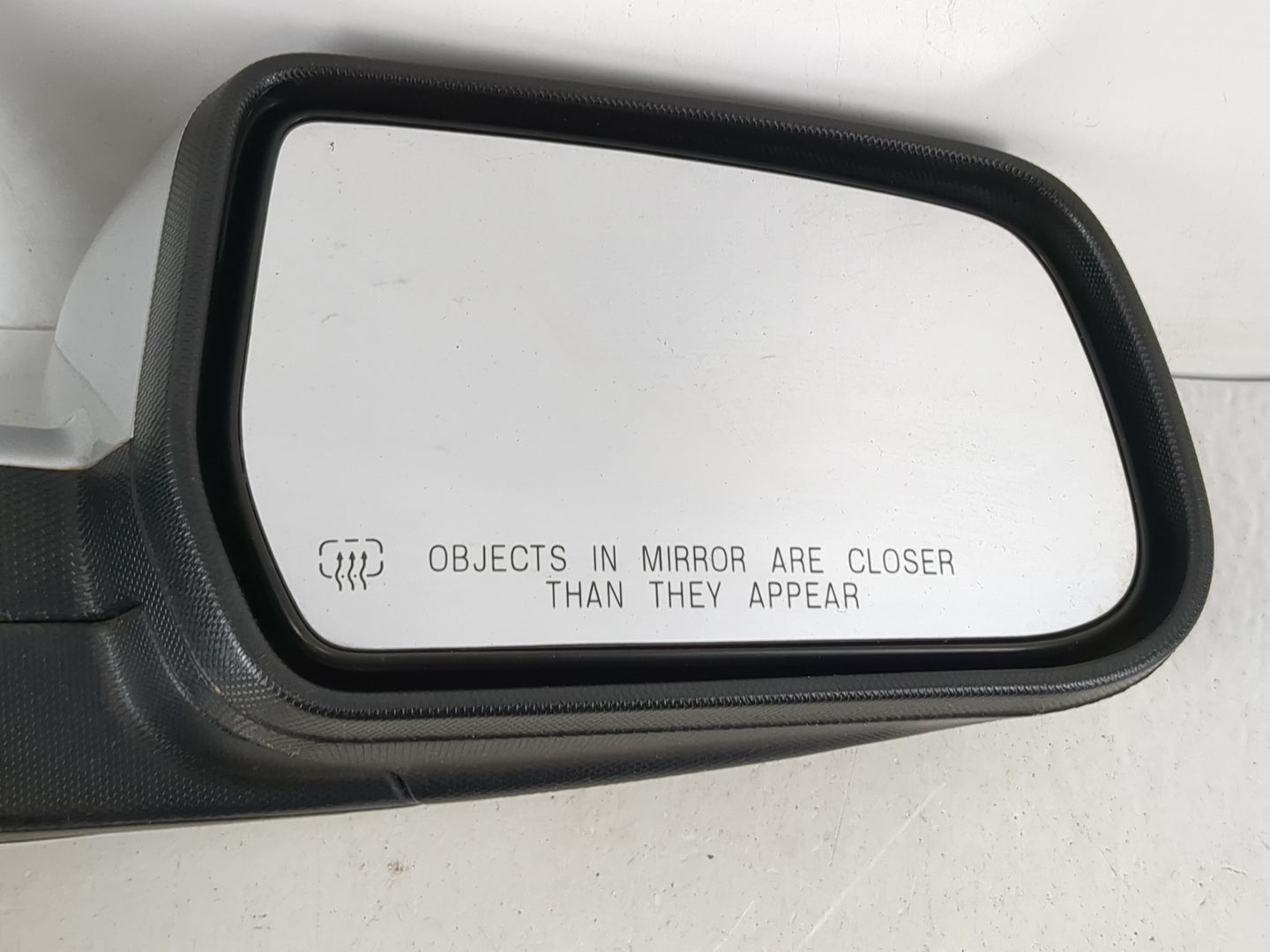 2015-2017 Gmc Terrain Passenger Side View Mirror - Right Door Mirror OEM Used - Oemusedautoparts1.com