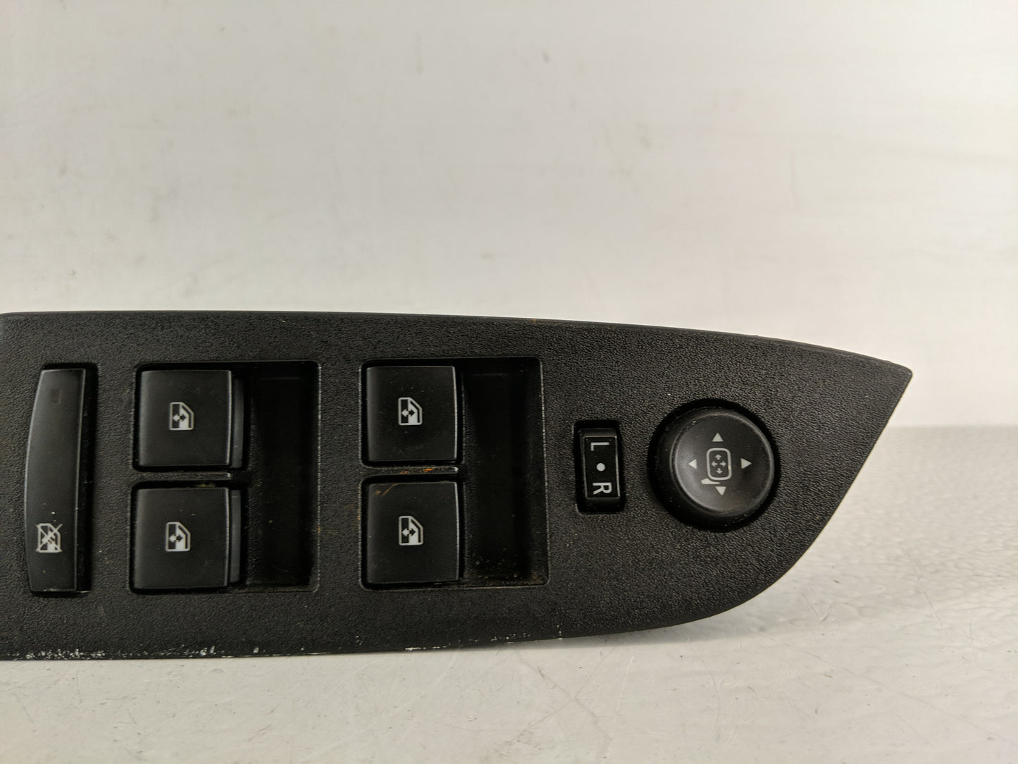 2010-2017 Gmc Terrain Master Power Window Switch Replacement Driver Side Left P/N:20917598 Fits OEM Used Auto Parts - Oemuse
