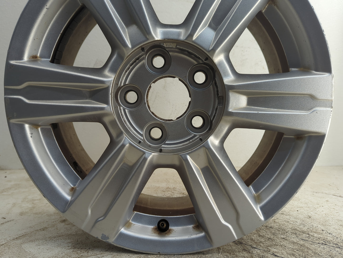 2014-2017 Gmc Terrain Oem Wheel Rim 1194843 - Oemusedautoparts1.com