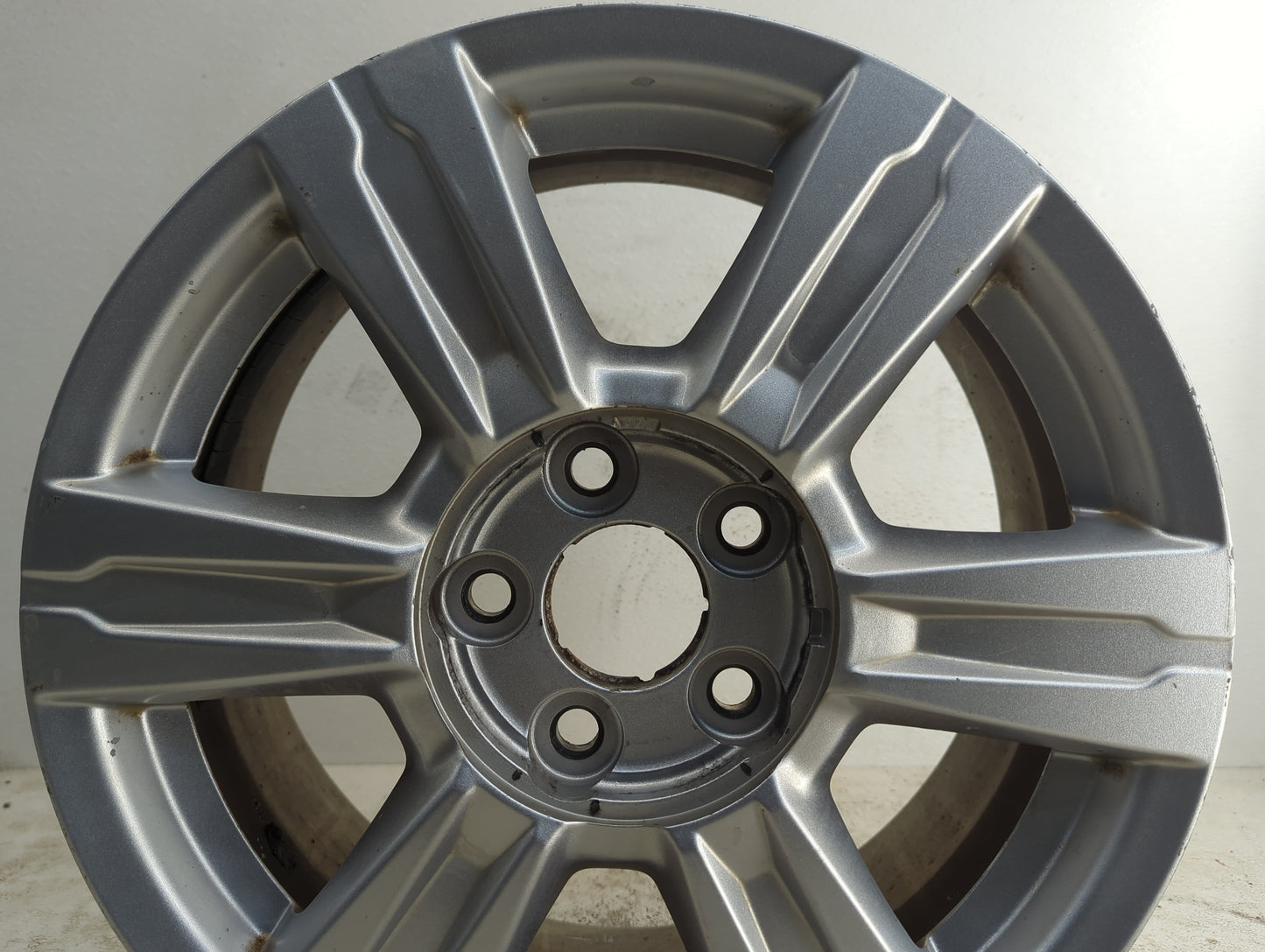 2014-2017 Gmc Terrain Oem Wheel Rim 1194843 - Oemusedautoparts1.com