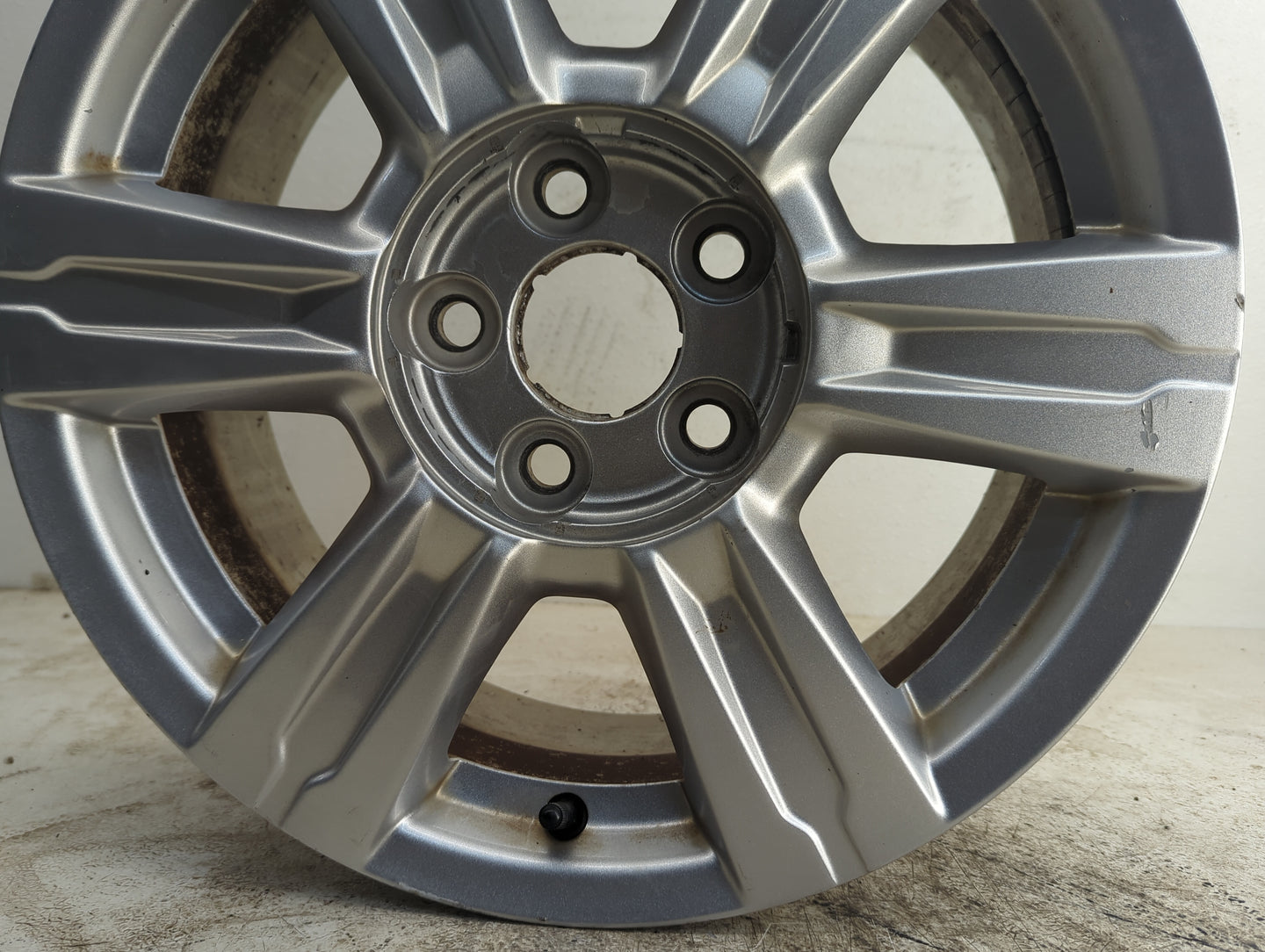 2014-2017 Gmc Terrain Oem Wheel Rim - Oemusedautoparts1.com