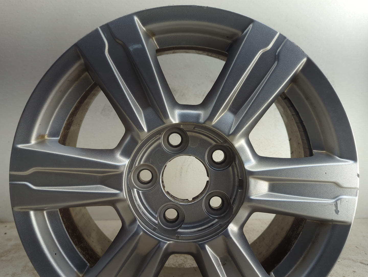 2014-2017 Gmc Terrain Oem Wheel Rim 1194844 - Oemusedautoparts1.com