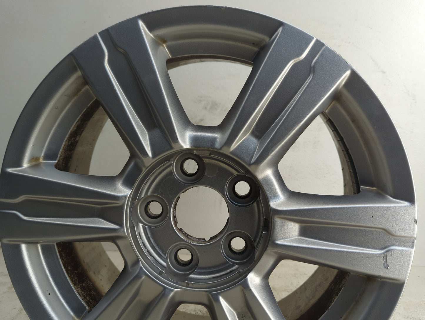 2014-2017 Gmc Terrain Oem Wheel Rim 1194844 - Oemusedautoparts1.com