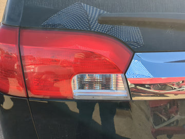 2010-2017 Gmc Terrain Driver Left Side Deck Lid Mounted Tail Light 1195708 - Oemusedautoparts1.com