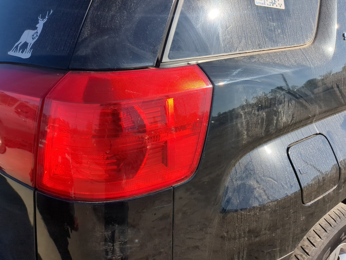 2010-2017 Gmc Terrain Tail Light Assembly Passenger Right OEM Fits Fits 2010 2011 2012 2013 2014 2015 2016 2017 OEM Used Aut