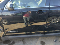 2010-2017 Gmc Terrain Driver Front Door Oem - Oemusedautoparts1.com