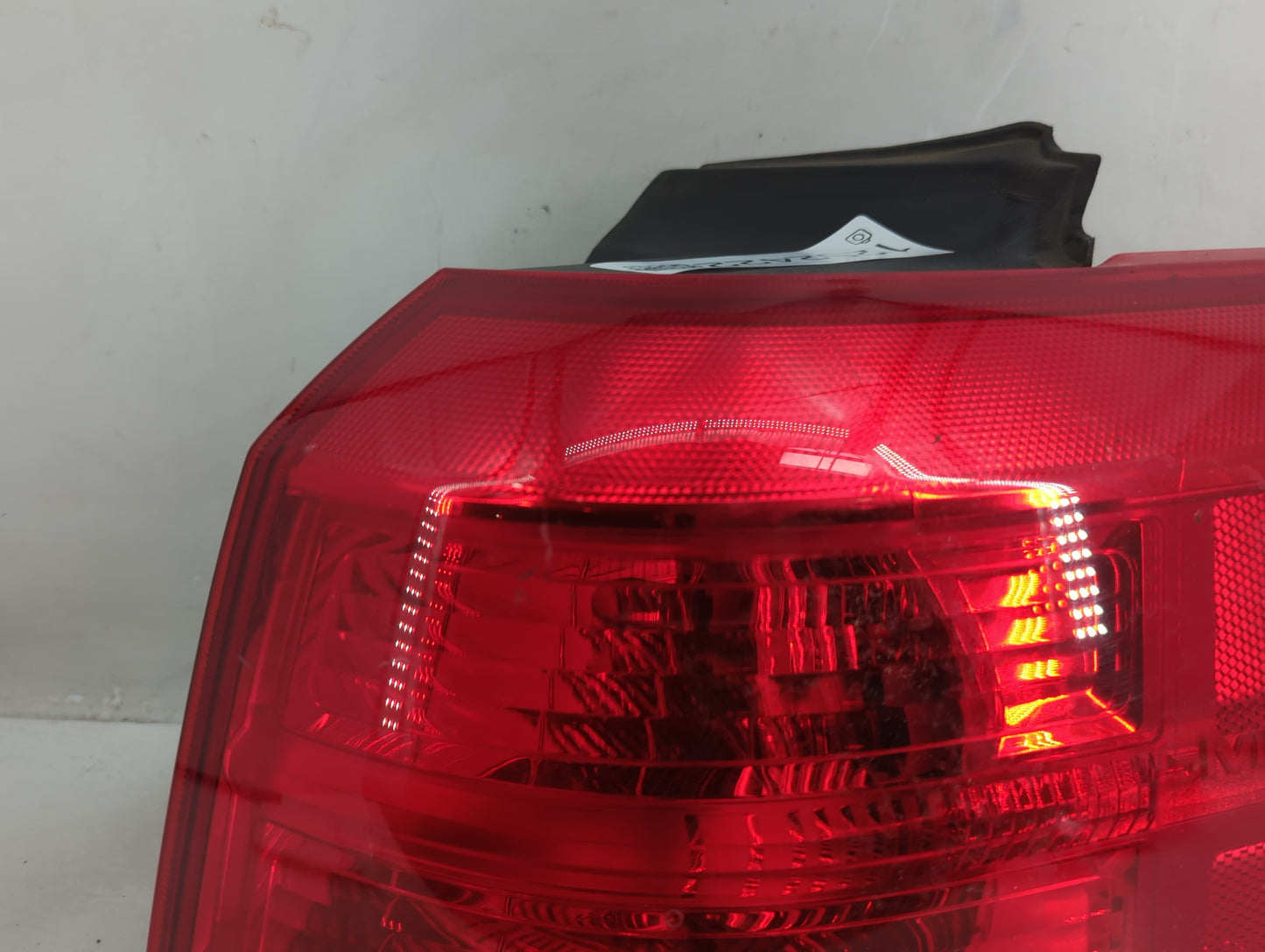2010-2017 Gmc Terrain Tail Light Assembly Passenger Right OEM Fits Fits 2010 2011 2012 2013 2014 2015 2016 2017 OEM Used Aut