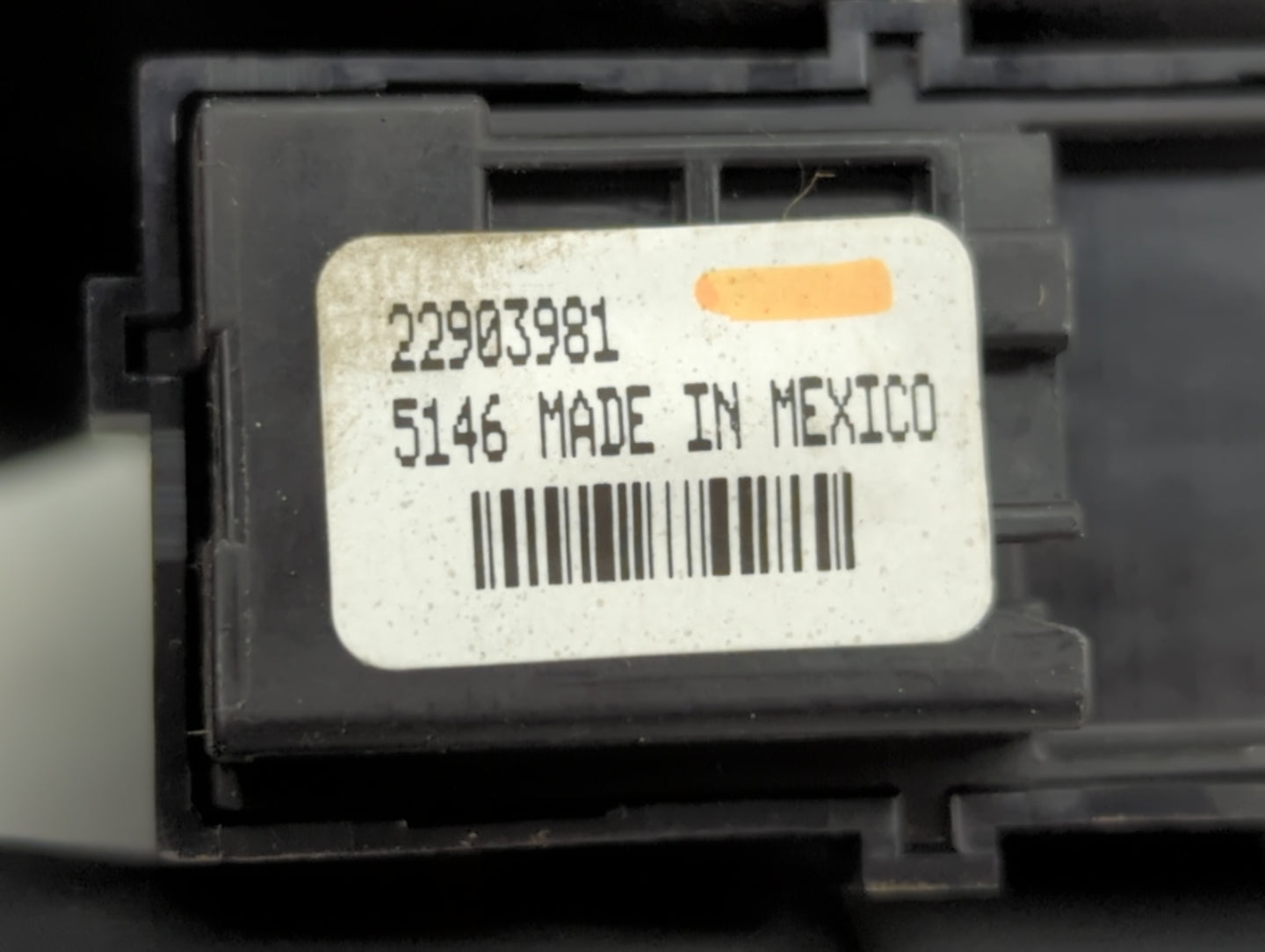 2010-2017 Gmc Terrain Master Power Window Switch Replacement Driver Side Left P/N:22903981 Fits OEM Used Auto Parts - Oemuse