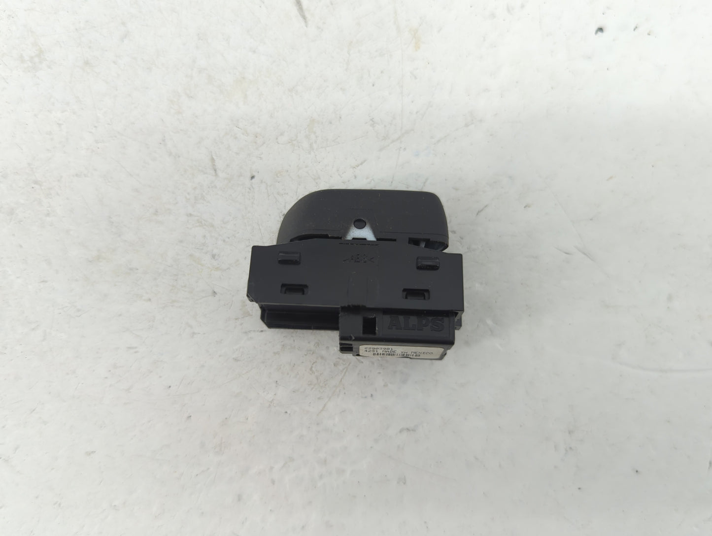 2010-2017 Gmc Terrain Master Power Window Switch Replacement Driver Side Left P/N:22903981 Fits OEM Used Auto Parts - Oemuse