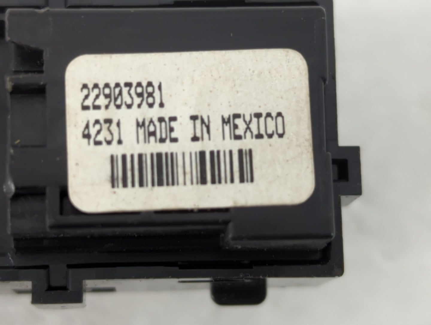 2010-2017 Gmc Terrain Master Power Window Switch Replacement Driver Side Left P/N:22903981 Fits OEM Used Auto Parts - Oemuse
