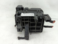 2013-2016 Gmc Terrain Fusebox Fuse Box Panel Relay Module P/N:22922727 Fits Fits 2013 2014 2015 2016 OEM Used Auto Parts - O