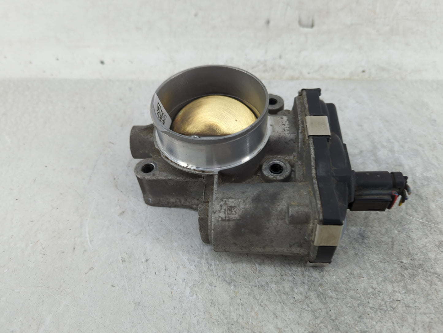2013-2015 Gmc Terrain Throttle Body P/N:12632101CA Fits Fits 2012 2013 2014 2015 OEM Used Auto Parts - Oemusedautoparts1.com