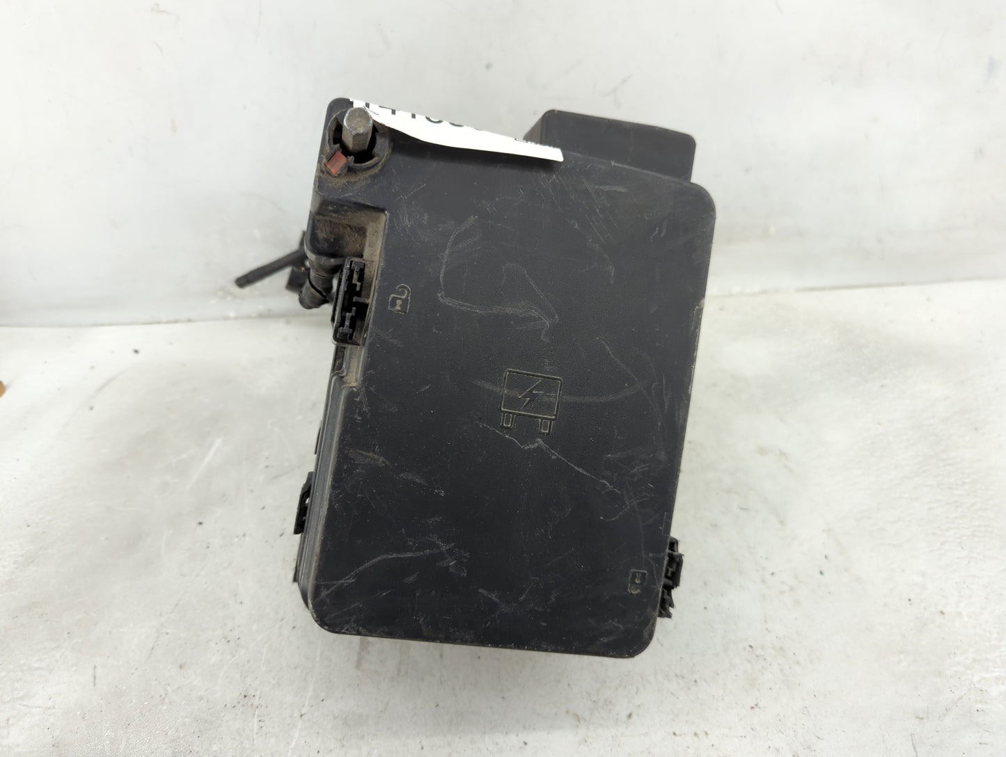 2013-2016 Gmc Terrain Fusebox Fuse Box Panel Relay Module P/N:22922727 Fits Fits 2013 2014 2015 2016 OEM Used Auto Parts - O