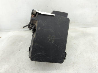 compare product 2013-2016 Gmc Terrain Fusebox Fuse Box Panel Relay Module P/N:22922727 Fits Fits 2013 2014 2015 2016 OEM Used Auto Parts