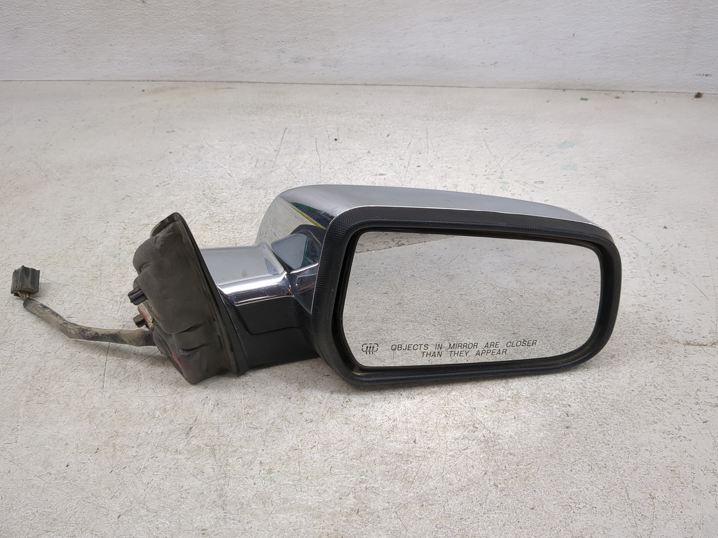 2015-2017 Gmc Terrain Passenger Side View Mirror - Right Door Mirror OEM Used - Oemusedautoparts1.com