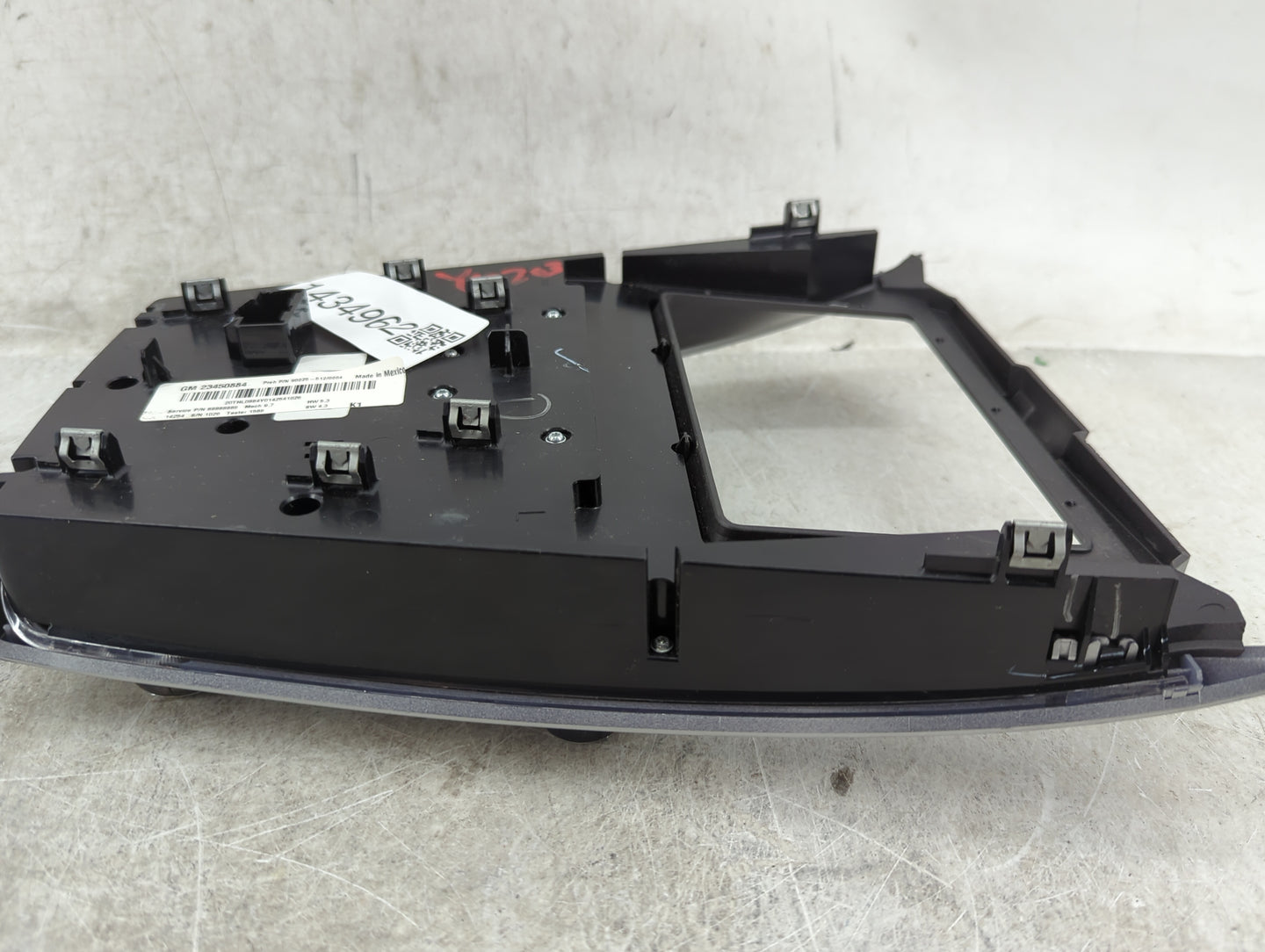 2012-2015 Gmc Terrain Radio Control Panel - Oemusedautoparts1.com