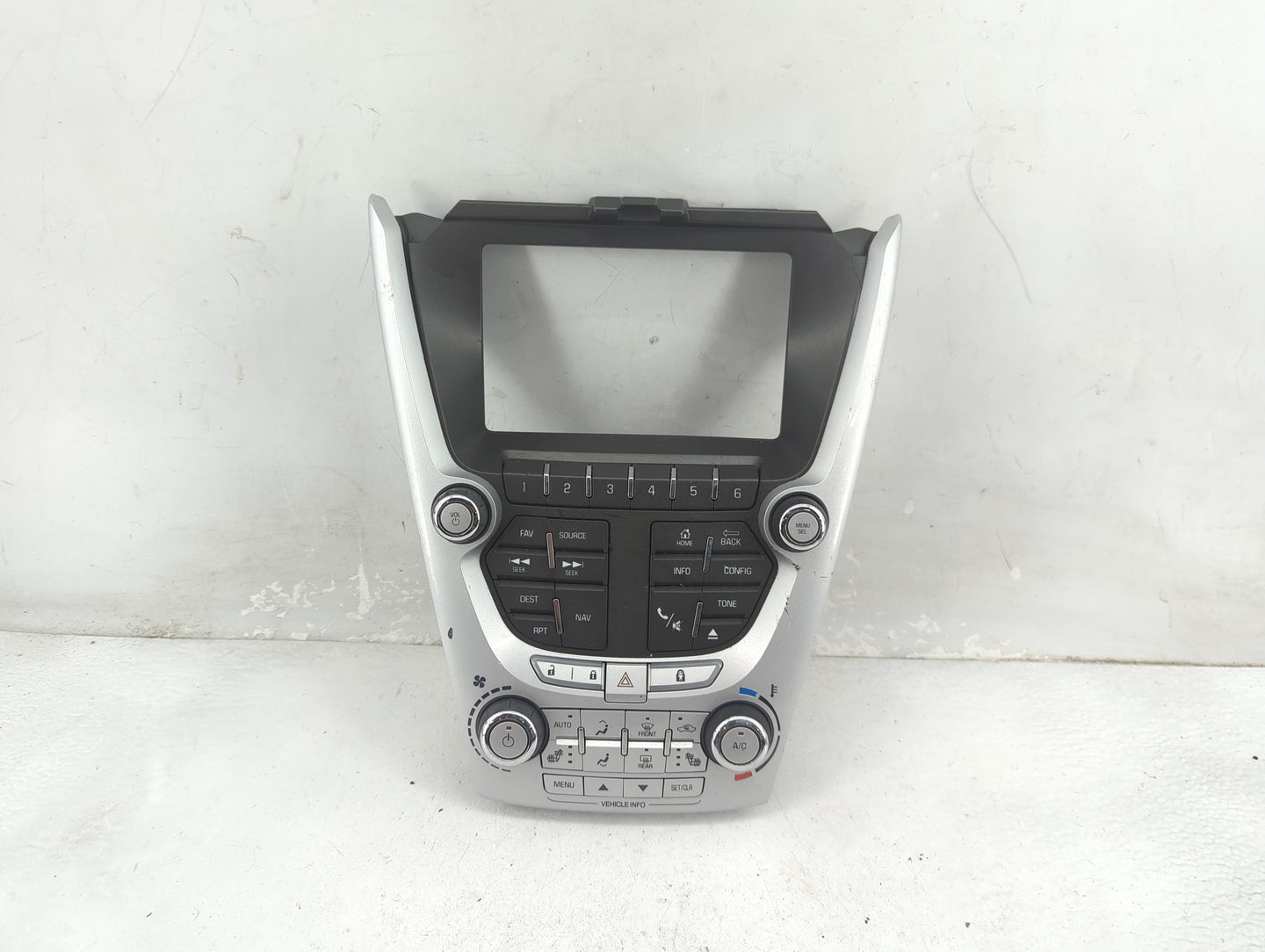 2012-2015 Gmc Terrain Radio Control Panel - Oemusedautoparts1.com