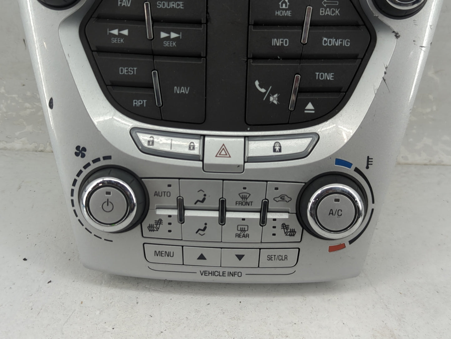 2012-2015 Gmc Terrain Radio Control Panel - Oemusedautoparts1.com