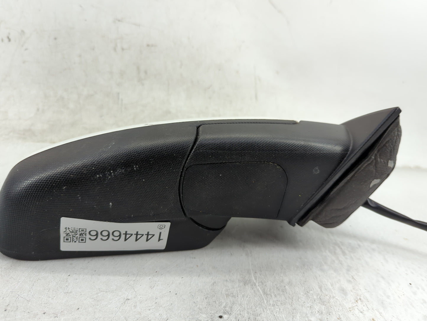 2015-2017 Gmc Terrain Passenger Side View Mirror - Right Door Mirror OEM Used - Oemusedautoparts1.com