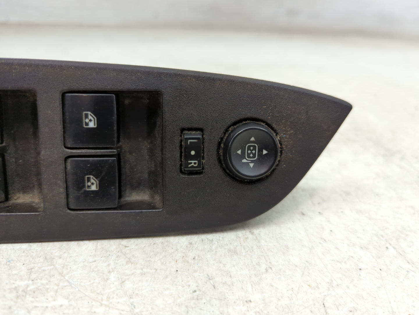 2010-2017 Gmc Terrain Master Power Window Switch Replacement Driver Side Left P/N:20917598 Fits OEM Used Auto Parts - Oemuse