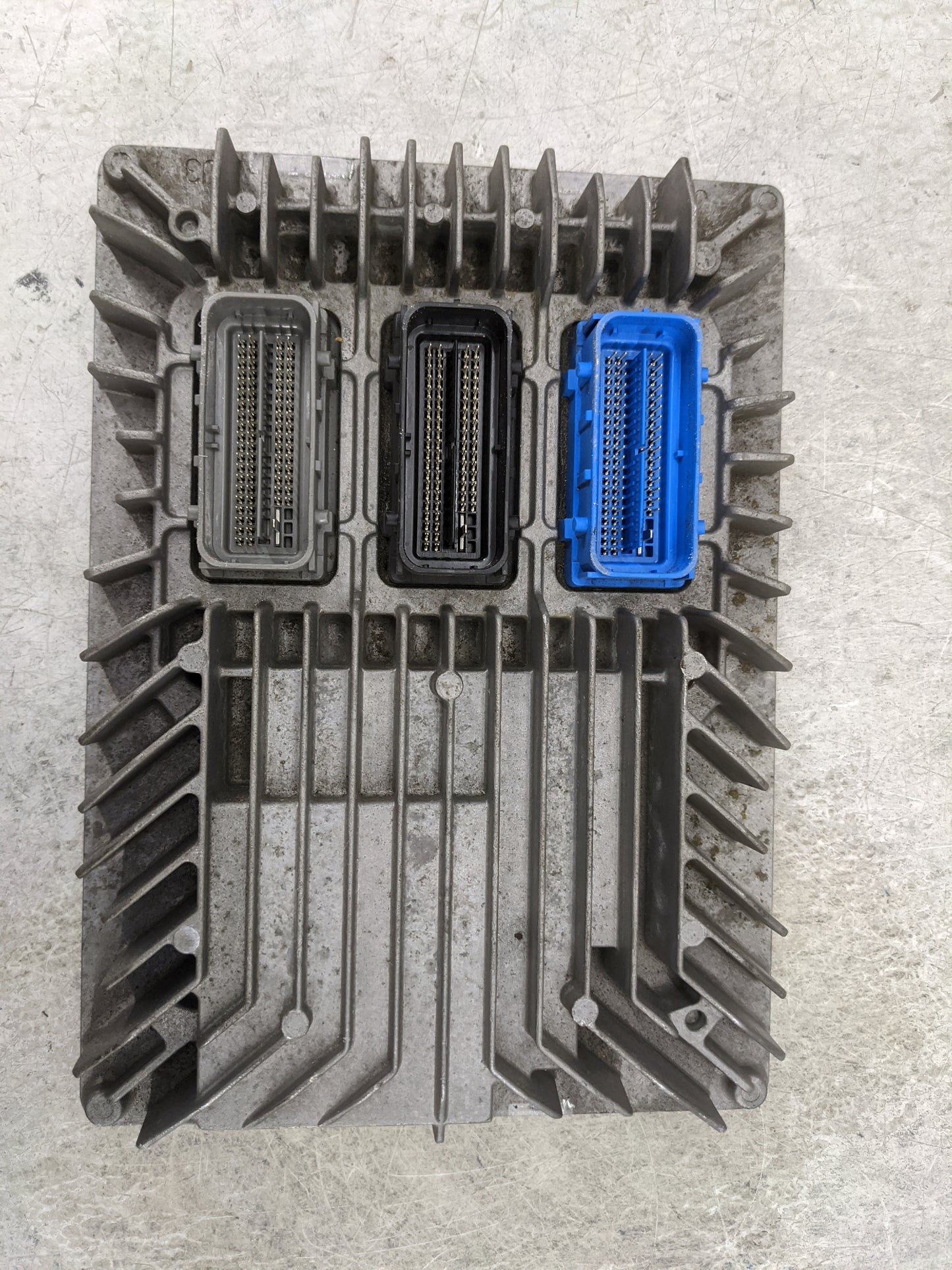 2013-2016 Gmc Terrain PCM Engine Control Computer ECU ECM PCU OEM P/N:12653998 12651631 Fits Fits 2013 2014 2015 2016 OEM Us