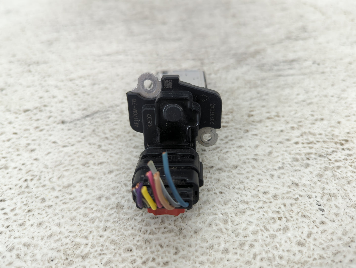 2012-2017 Gmc Terrain Mass Air Flow Meter Maf 1487867 - Oemusedautoparts1.com
