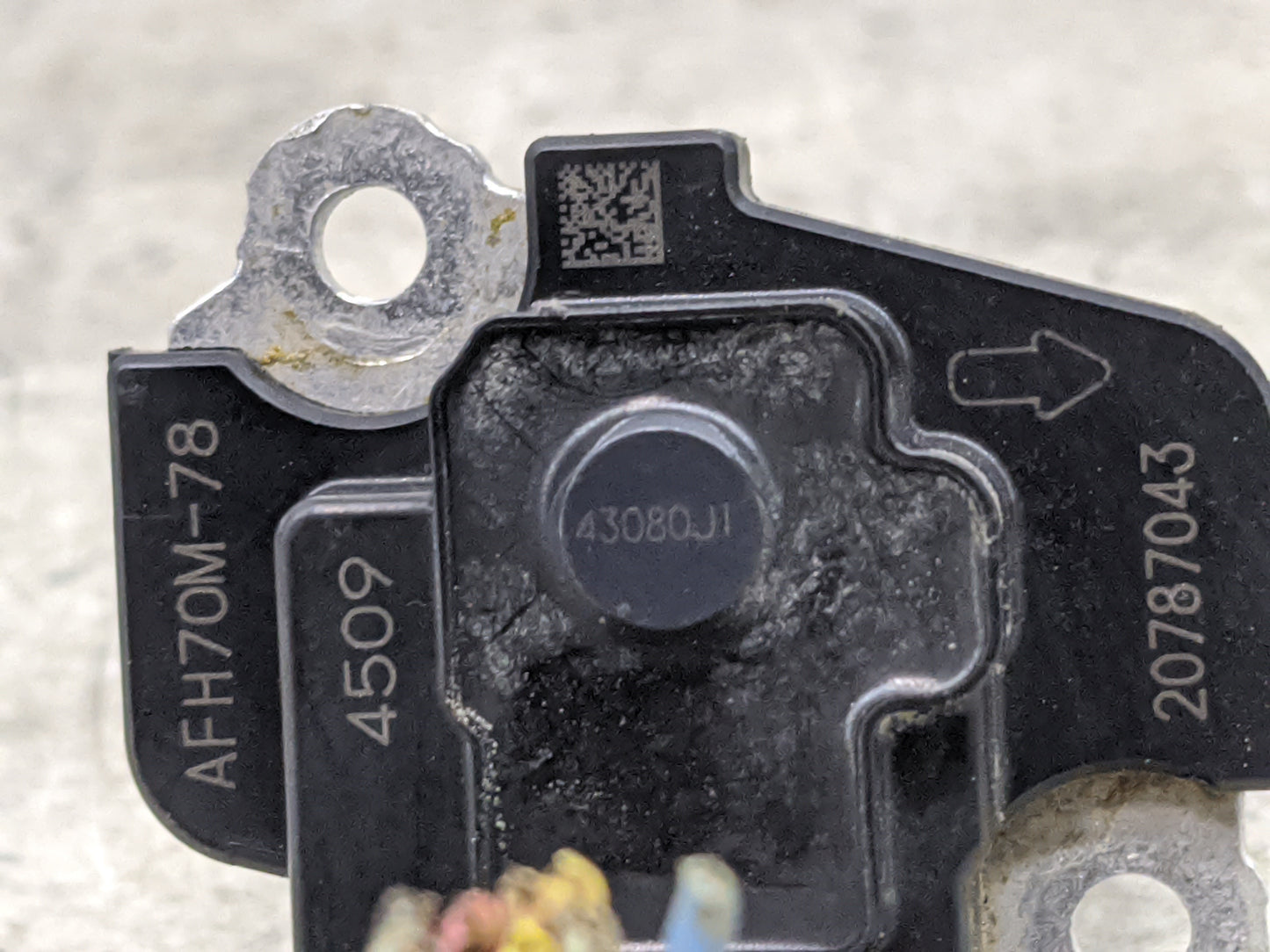 2012-2017 Gmc Terrain Mass Air Flow Meter Maf 1489695 - Oemusedautoparts1.com