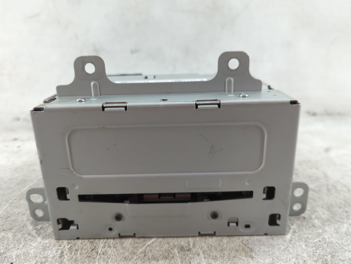 2014-2015 Gmc Terrain Radio AM FM Cd Player Receiver Replacement P/N:23495274 Fits 2014 2015 OEM Used Auto Parts - Oemusedau