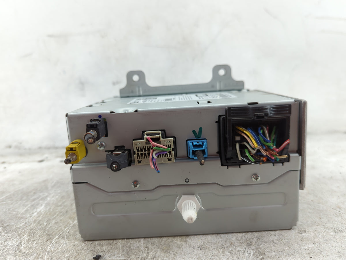 2014-2015 Gmc Terrain Radio AM FM Cd Player Receiver Replacement P/N:23495274 Fits 2014 2015 OEM Used Auto Parts - Oemusedau