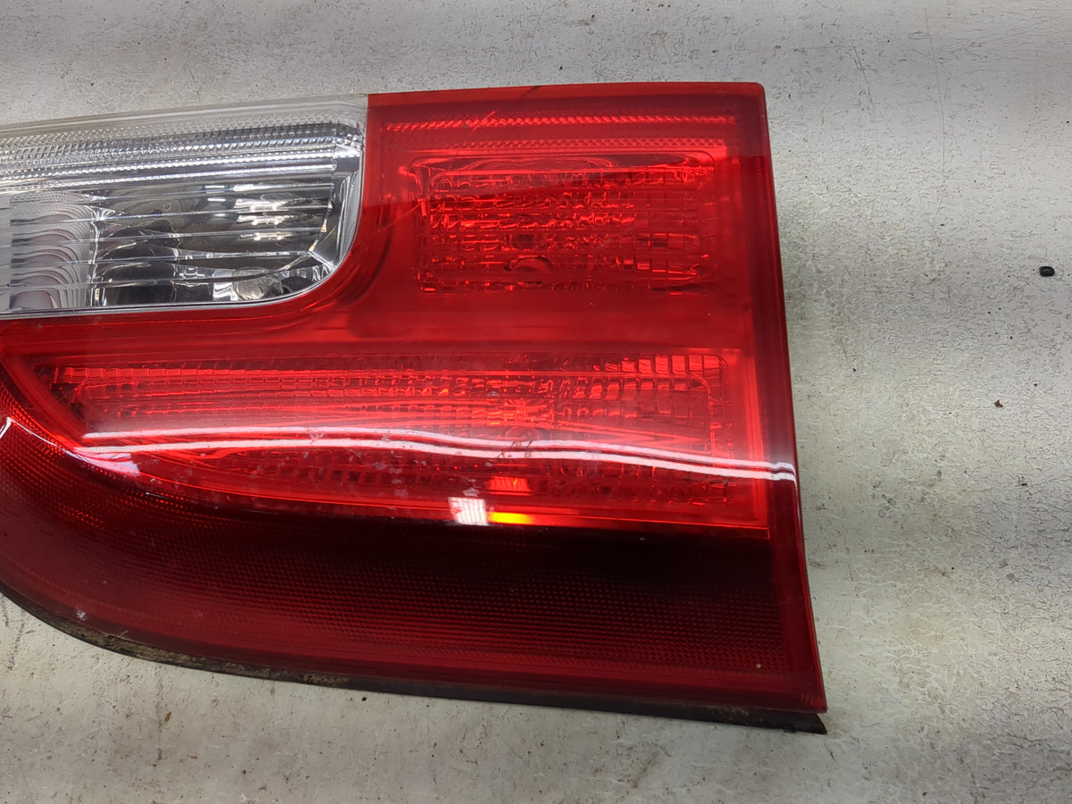 2010-2017 Gmc Terrain Driver Left Side Deck Lid Mounted Tail Light 1512690 - Oemusedautoparts1.com