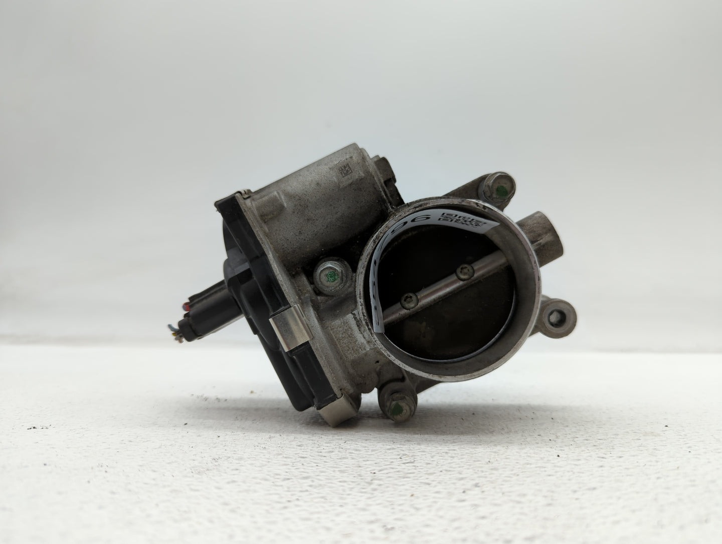 2013-2015 Gmc Terrain Throttle Body P/N:12632101CA Fits Fits 2012 2013 2014 2015 OEM Used Auto Parts - Oemusedautoparts1.com