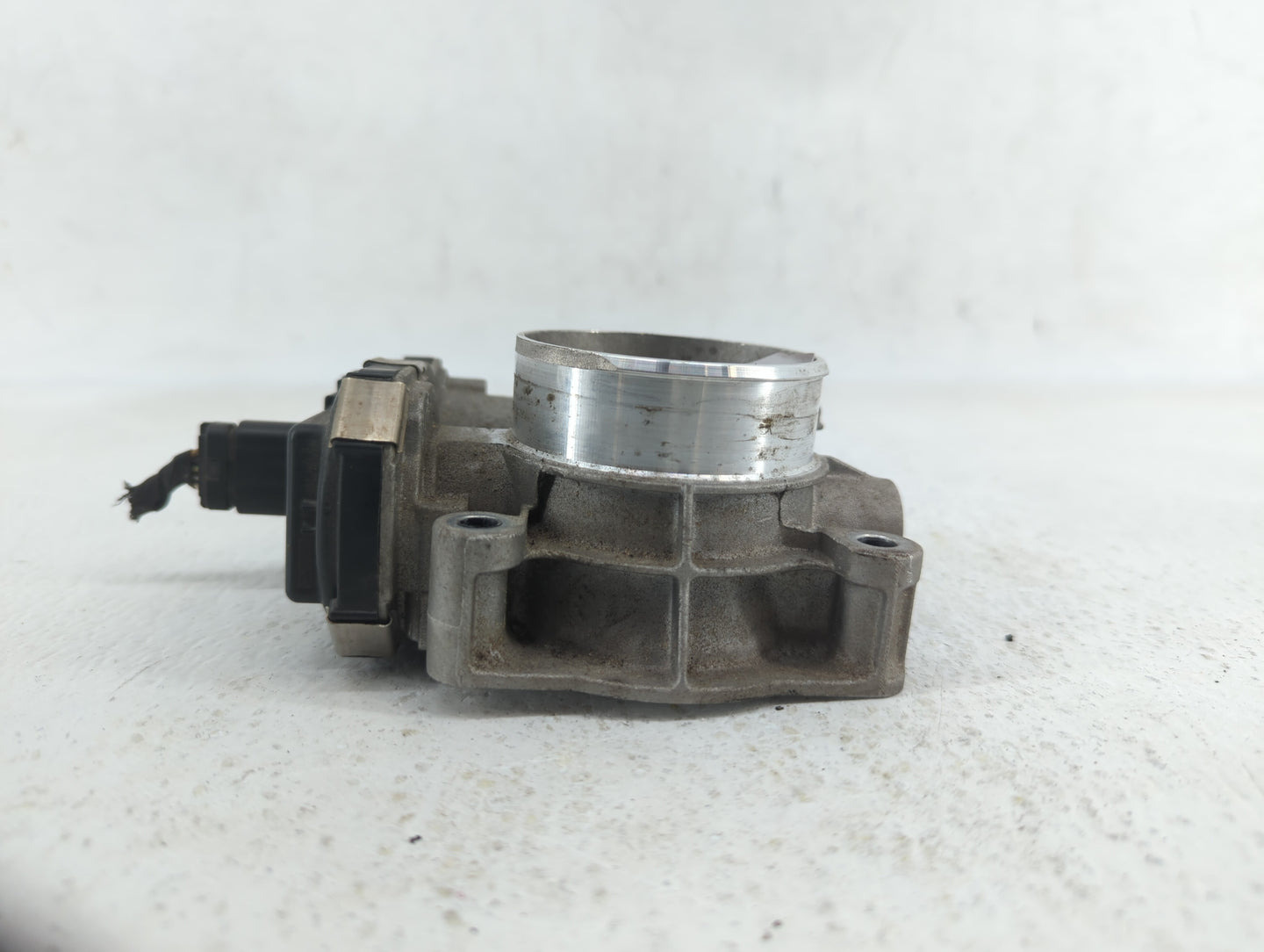 2013-2015 Gmc Terrain Throttle Body P/N:12627217DA 12632101CA Fits Fits 2012 2013 2014 2015 OEM Used Auto Parts - Oemusedaut