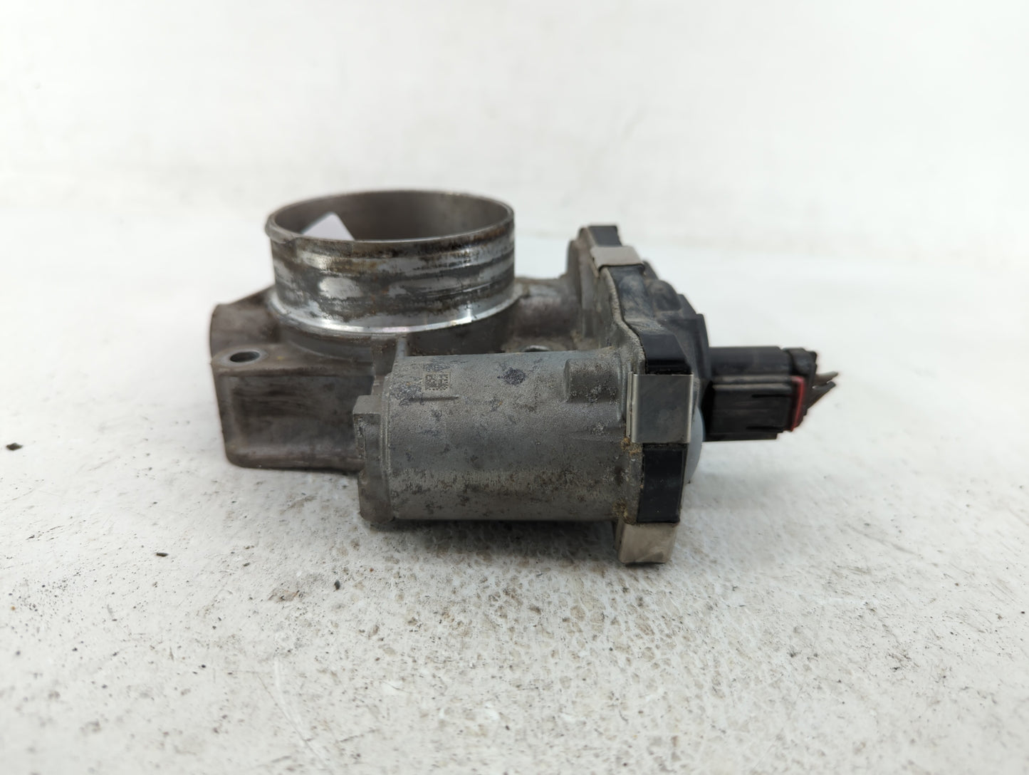 2013-2015 Gmc Terrain Throttle Body P/N:12632101CA Fits Fits 2012 2013 2014 2015 OEM Used Auto Parts - Oemusedautoparts1.com