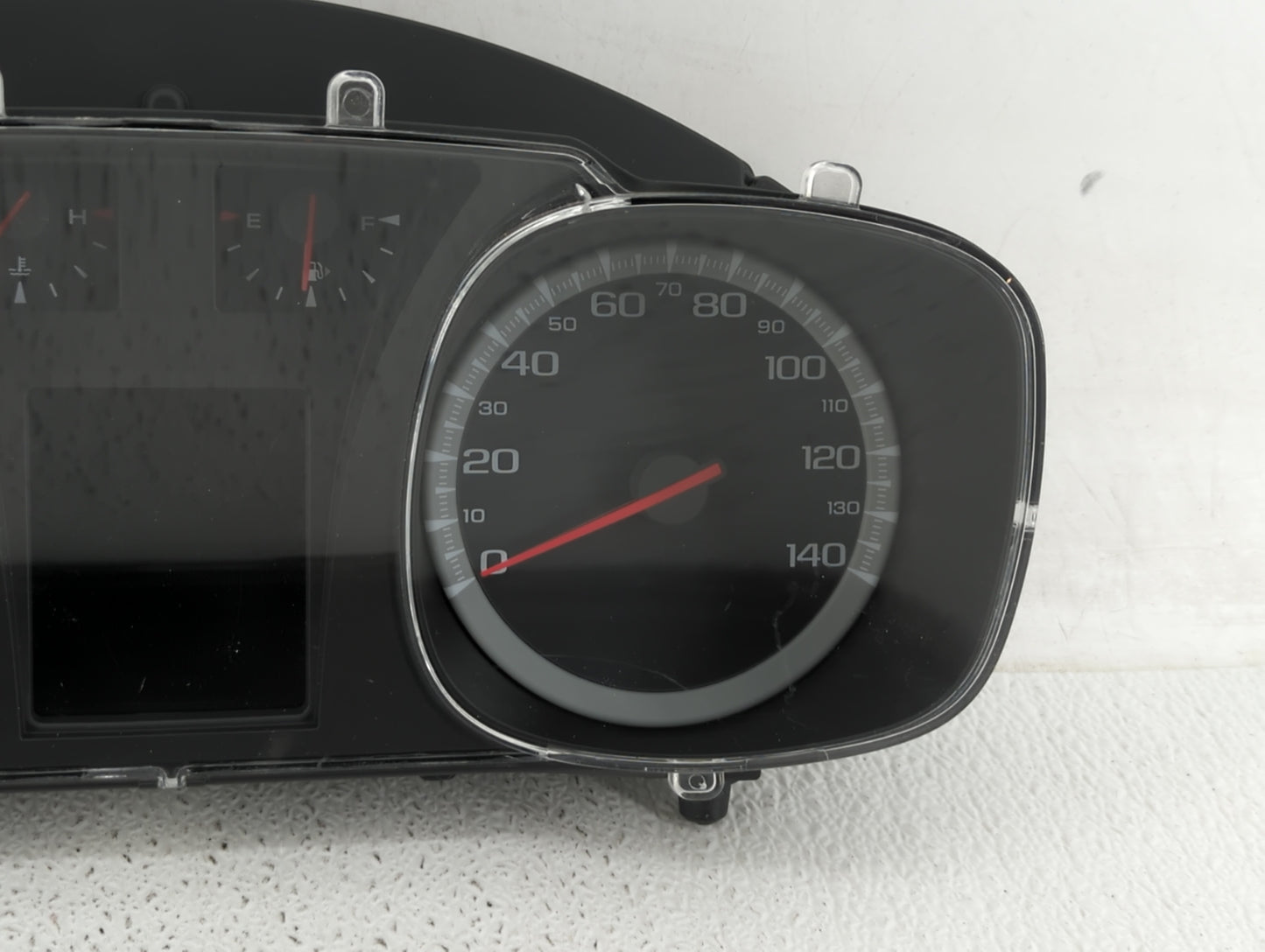 2013-2017 Gmc Terrain Instrument Cluster Speedometer Gauges P/N:23265867 22956685, 23265866 Fits Fits 2013 2014 2015 2016 20