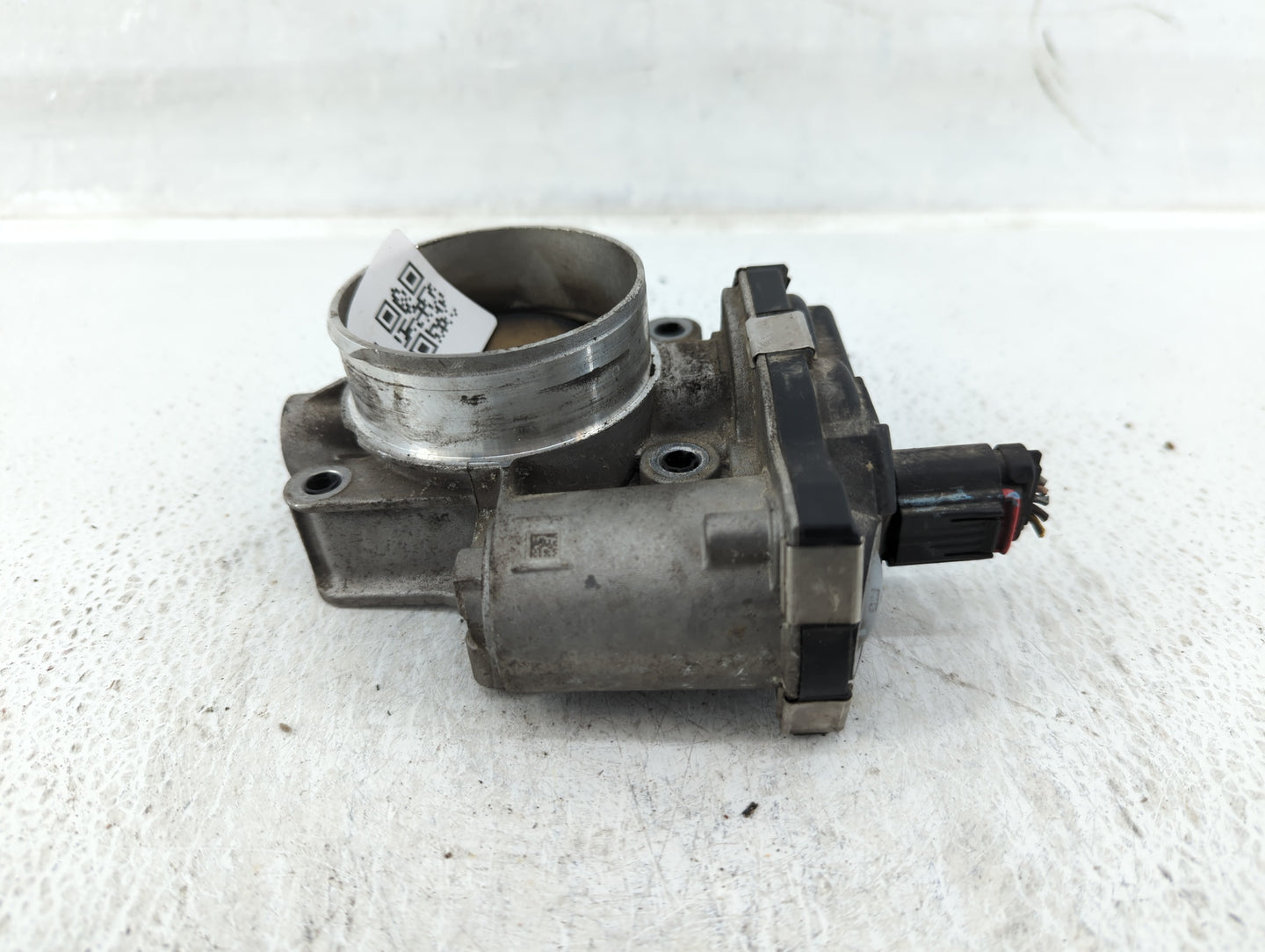2013-2015 Gmc Terrain Throttle Body P/N:12632101CA Fits Fits 2012 2013 2014 2015 OEM Used Auto Parts - Oemusedautoparts1.com