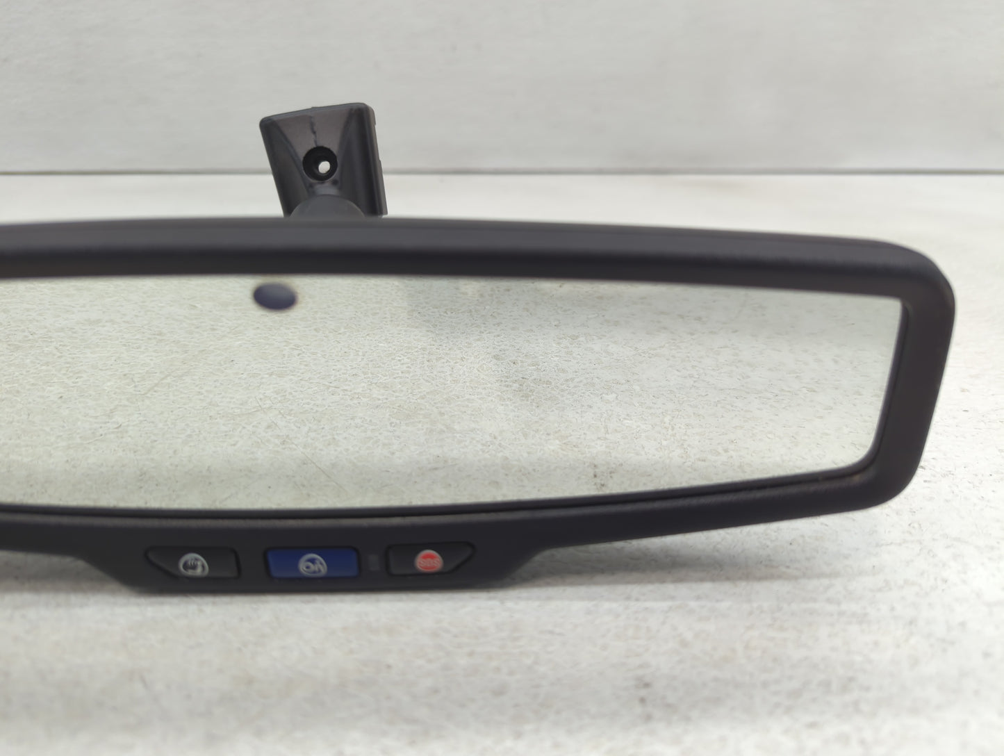 2010-2017 Gmc Terrain Interior Rear View Mirror Replacement OEM P/N:E11026538 Fits OEM Used Auto Parts - Oemusedautoparts1.c