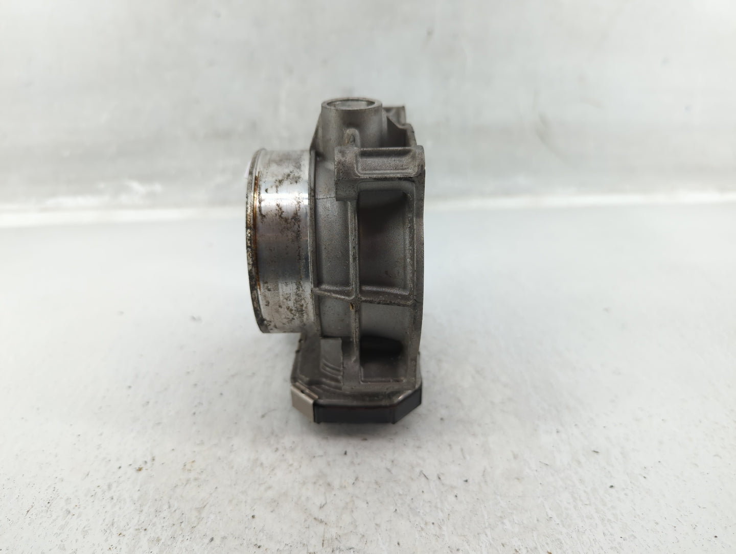 2013-2017 Gmc Terrain Throttle Body P/N:12632172BA Fits Fits 2012 2013 2014 2015 2016 2017 2018 2019 2020 2021 2022 OEM Used