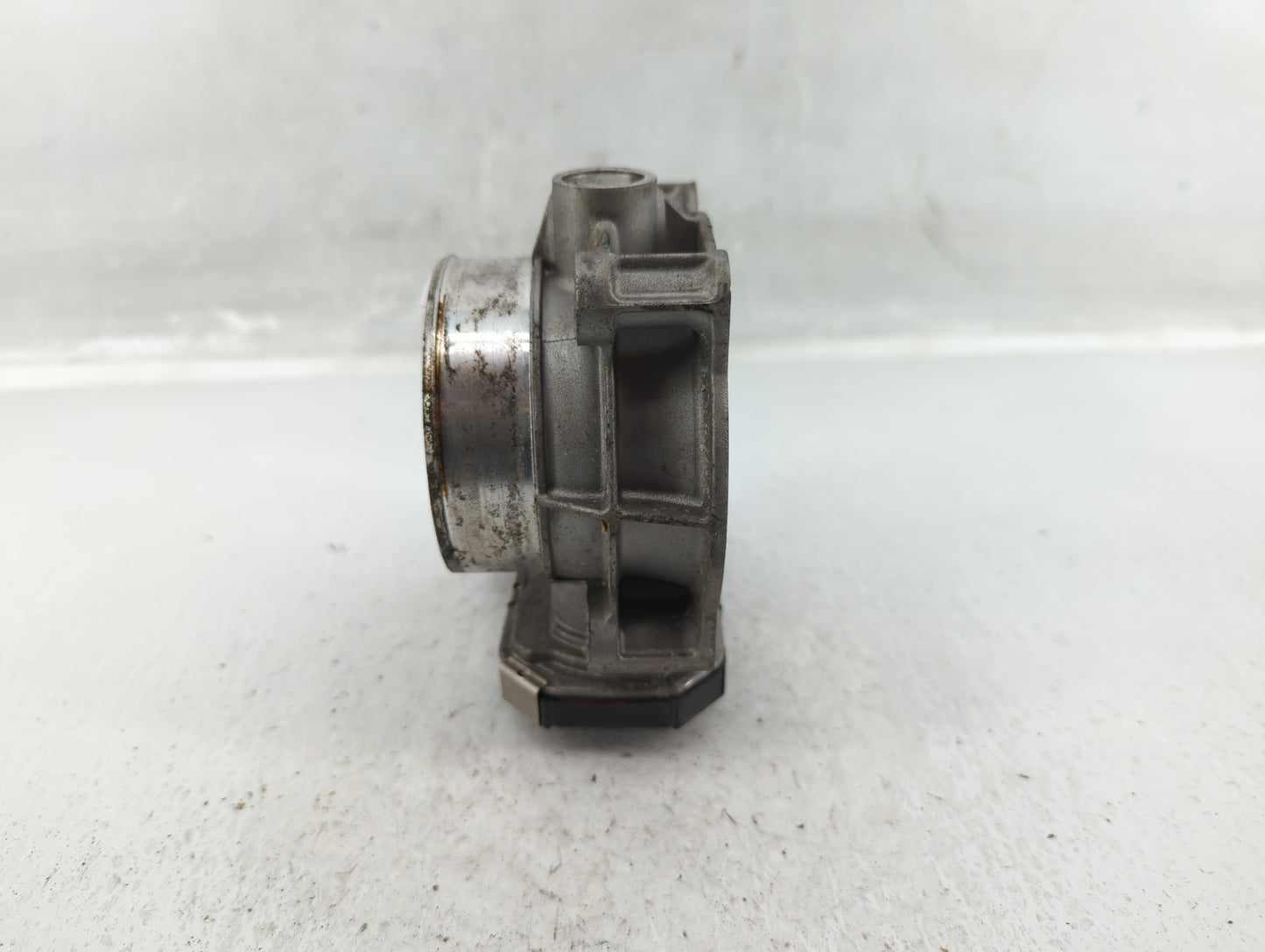 2013-2017 Gmc Terrain Throttle Body P/N:12632172BA Fits Fits 2012 2013 2014 2015 2016 2017 2018 2019 2020 2021 2022 OEM Used